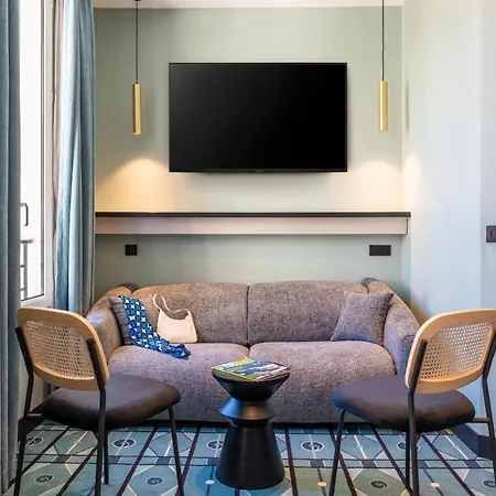 Ξενοδοχείο Casa Moho - 3*