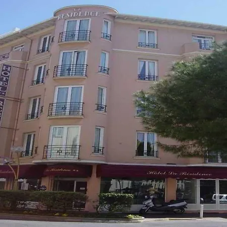 La Résidence Hotel 2*